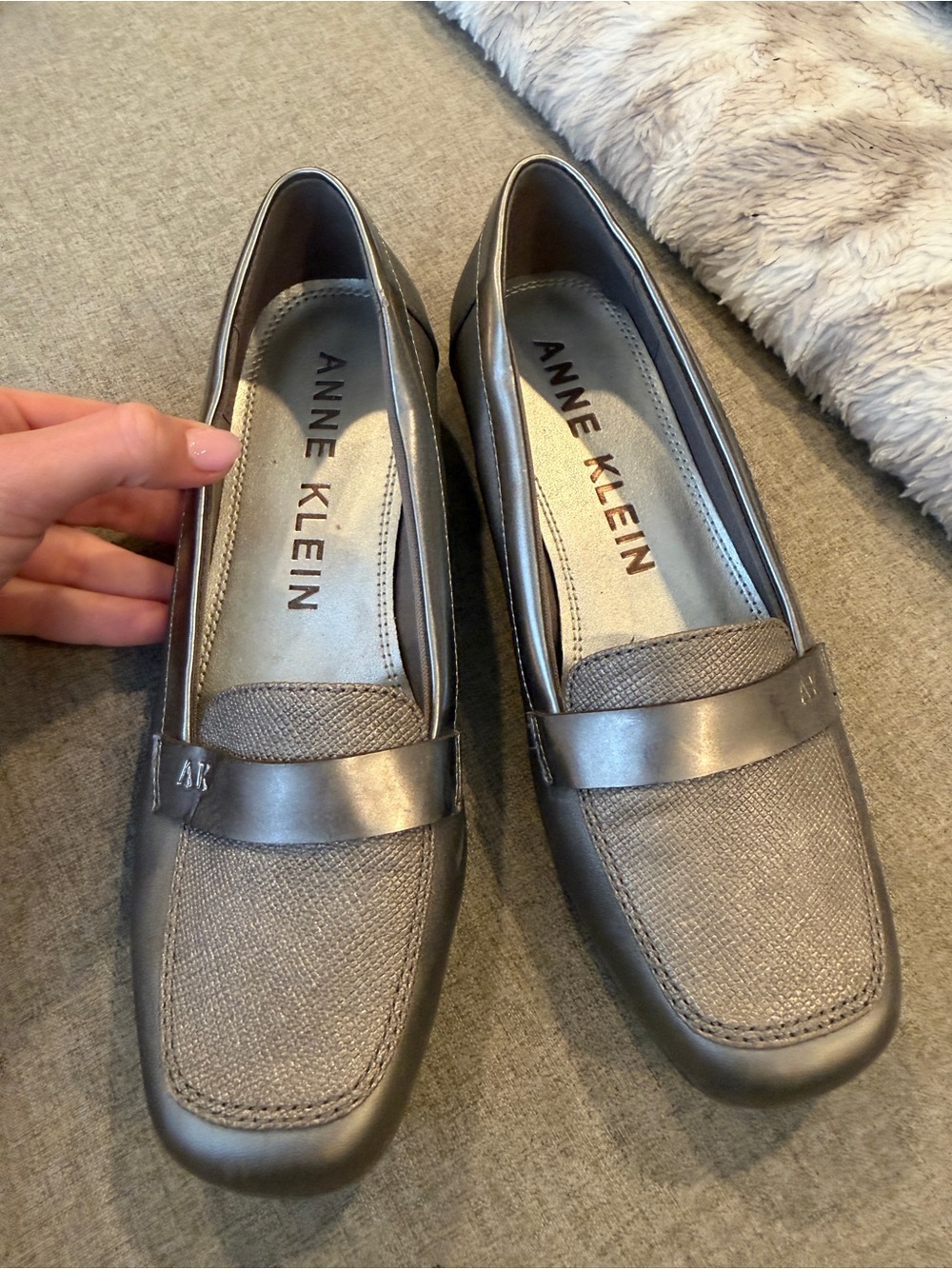 Anne Klein Metallic Silver Textured Loafers